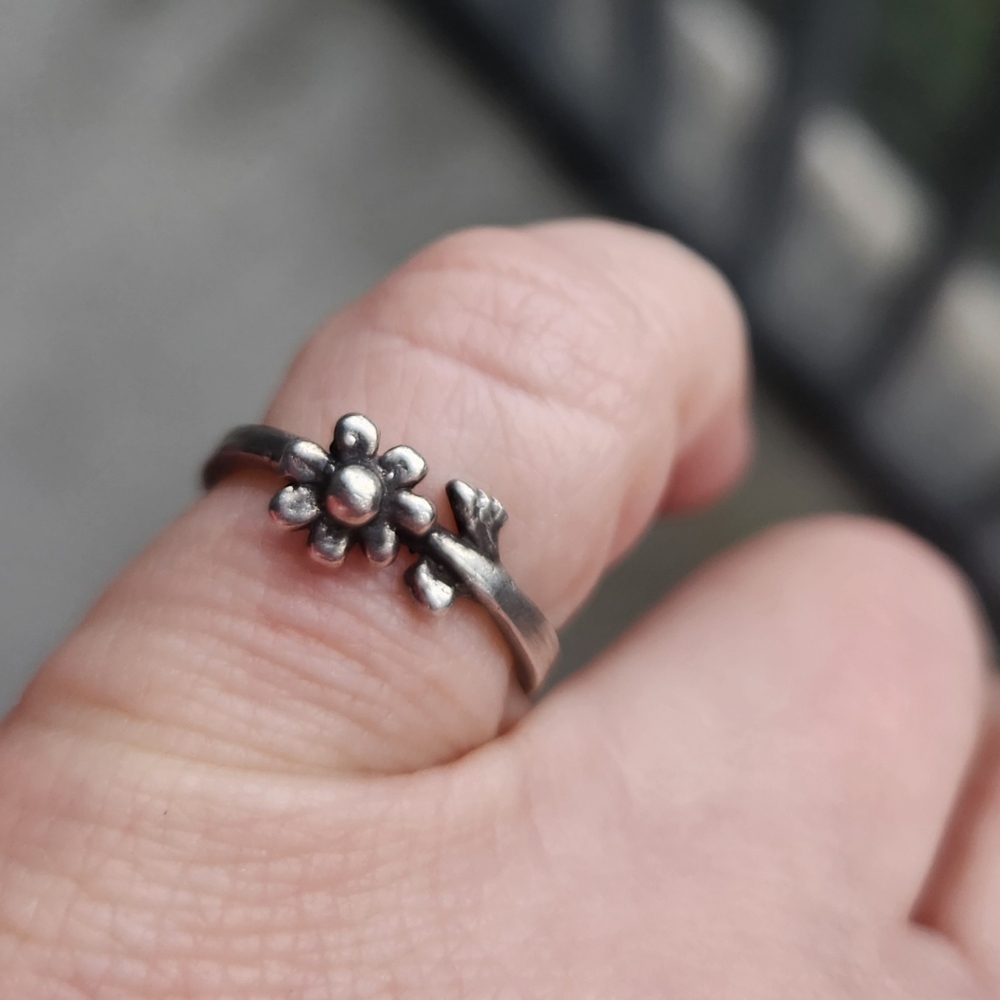 Handmade Sterling Silver 925 Daisy Flower Wrap Around Ring Sz 4.75